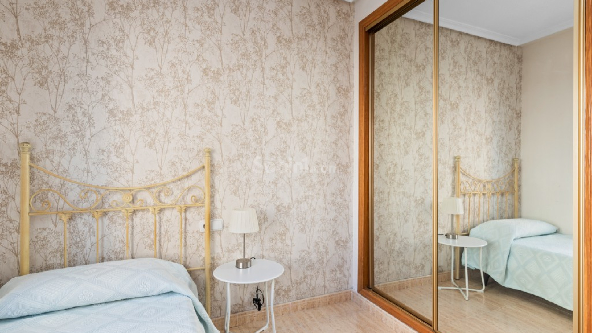 Resale - Apartment -
Guardamar del Segura