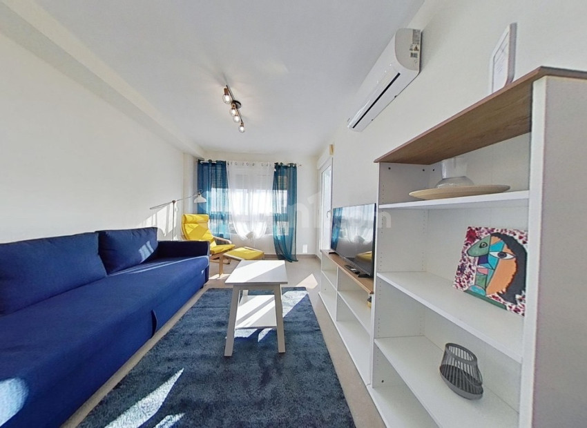 Resale - Apartment -
La Manga del Mar Menor - La Manga