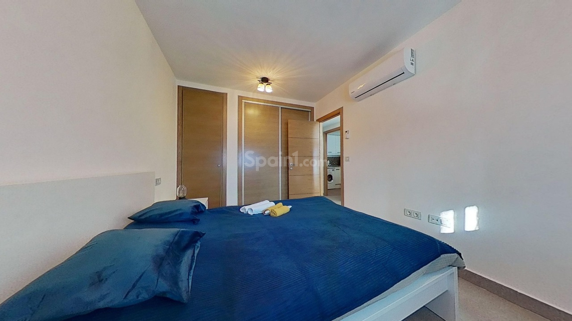 Resale - Apartment -
La Manga del Mar Menor - La Manga