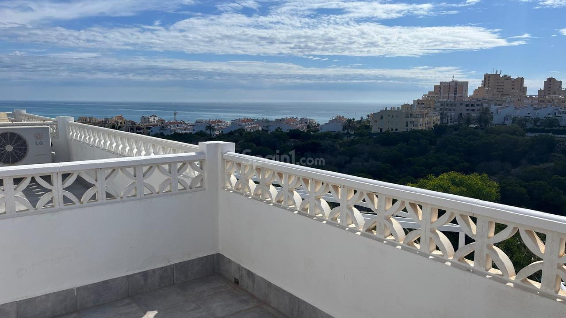 Resale - Apartment -
La Mata