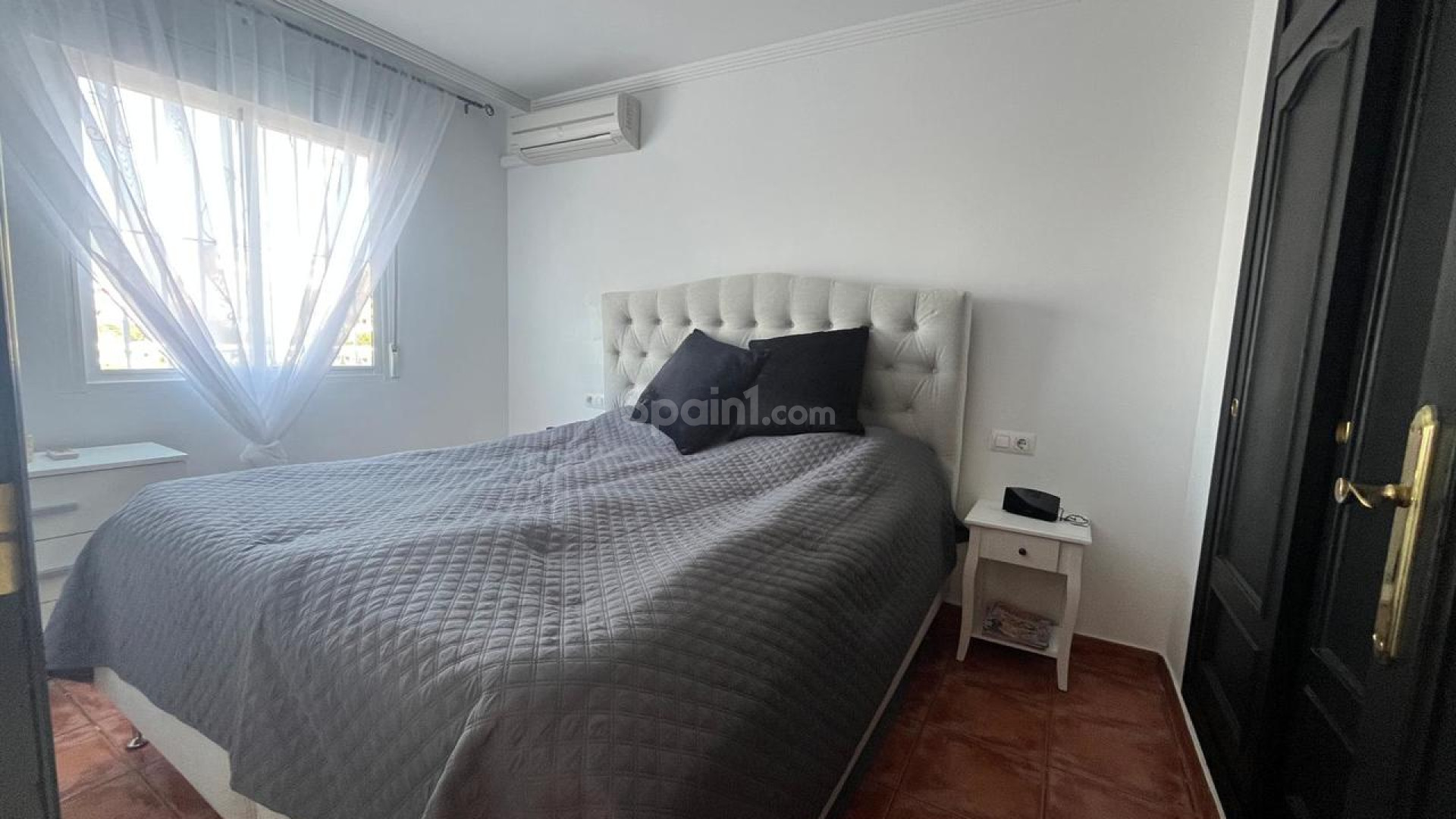 Resale - Apartment -
La Mata