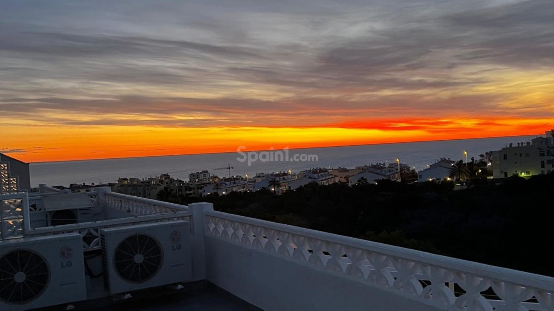 Resale - Apartment -
La Mata
