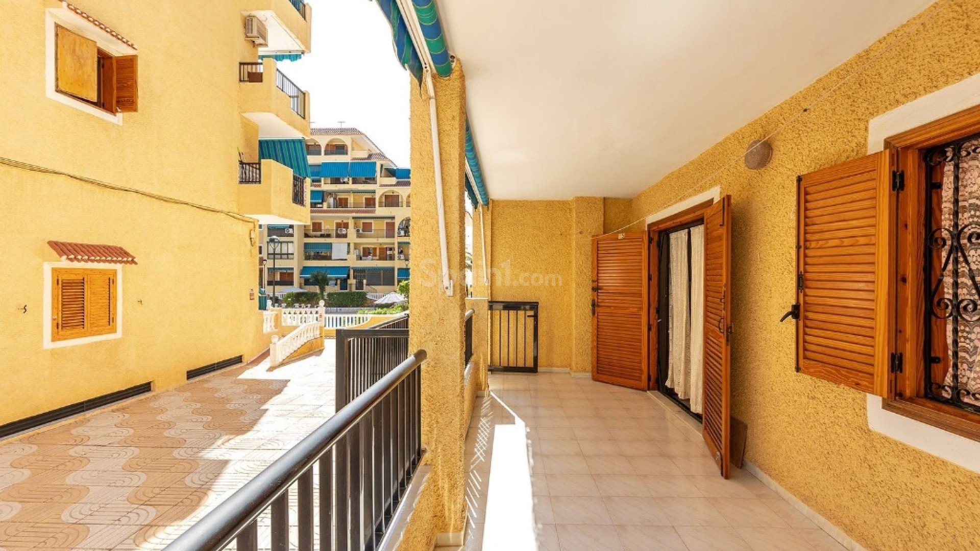 Resale - Apartment -
La Mata