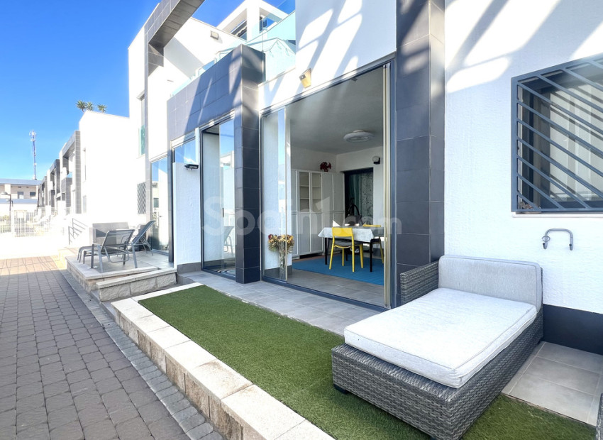 Resale - Apartment -
La Zenia