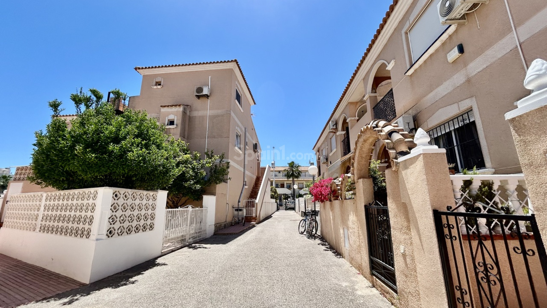 Resale - Apartment -
La Zenia
