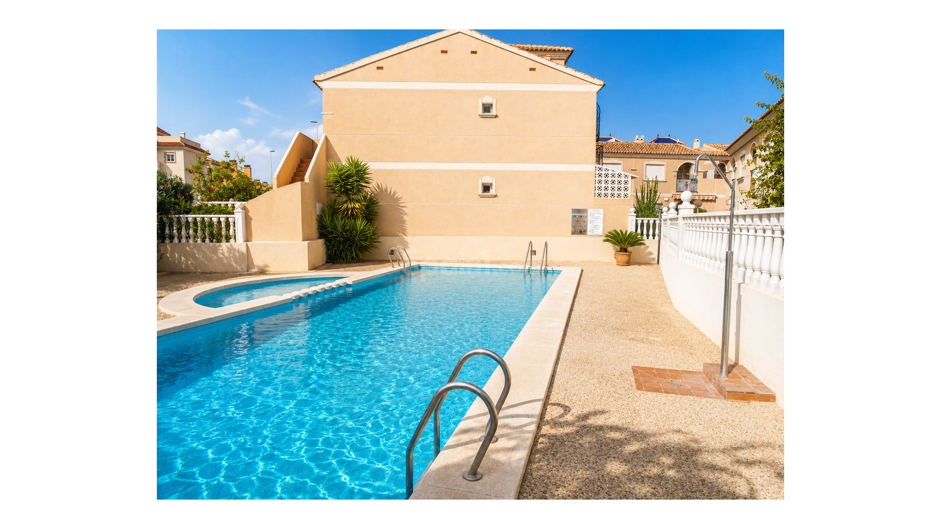 Resale - Apartment -
La Zenia