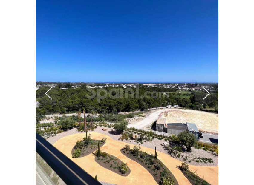 Resale - Apartment -
Las Colinas Golf and Country Club - Las Colinas