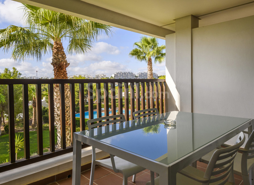 Resale - Apartment -
Las Colinas Golf Resort