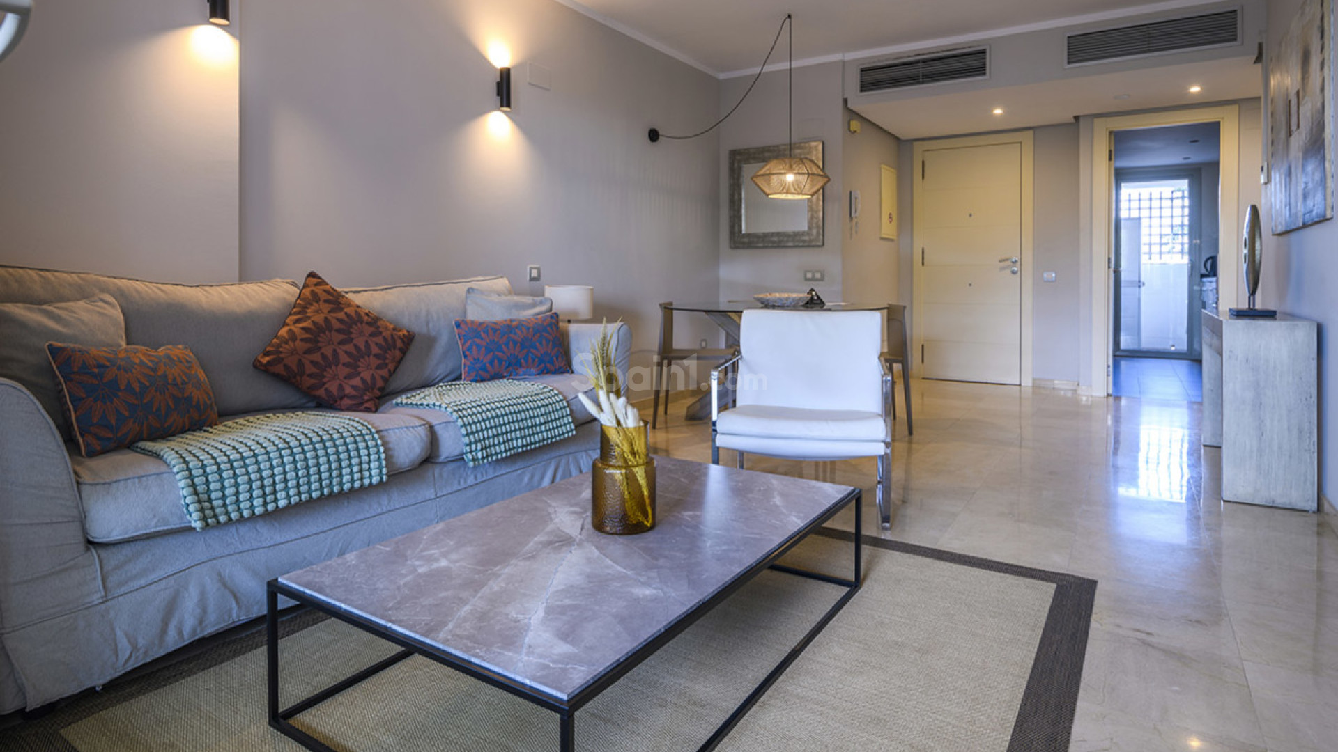 Resale - Apartment -
Las Colinas Golf Resort
