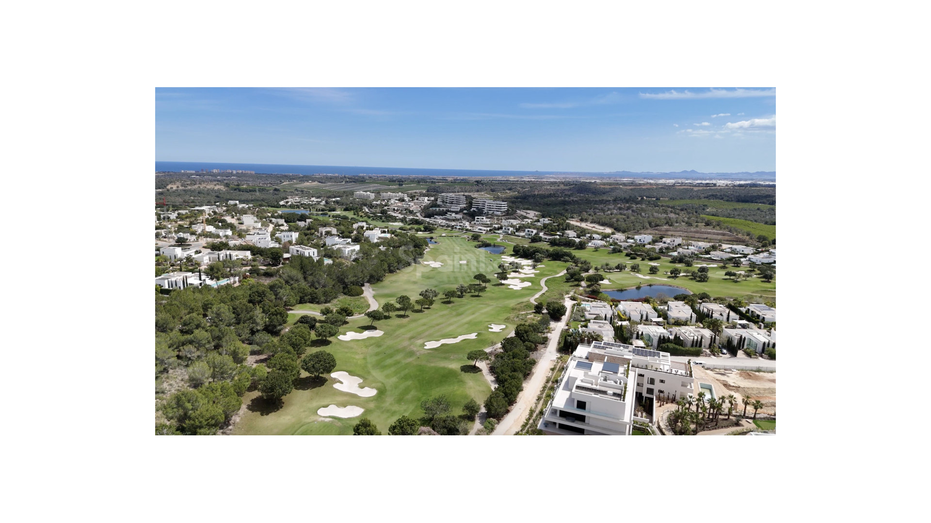 Resale - Apartment -
Las Colinas Golf Resort