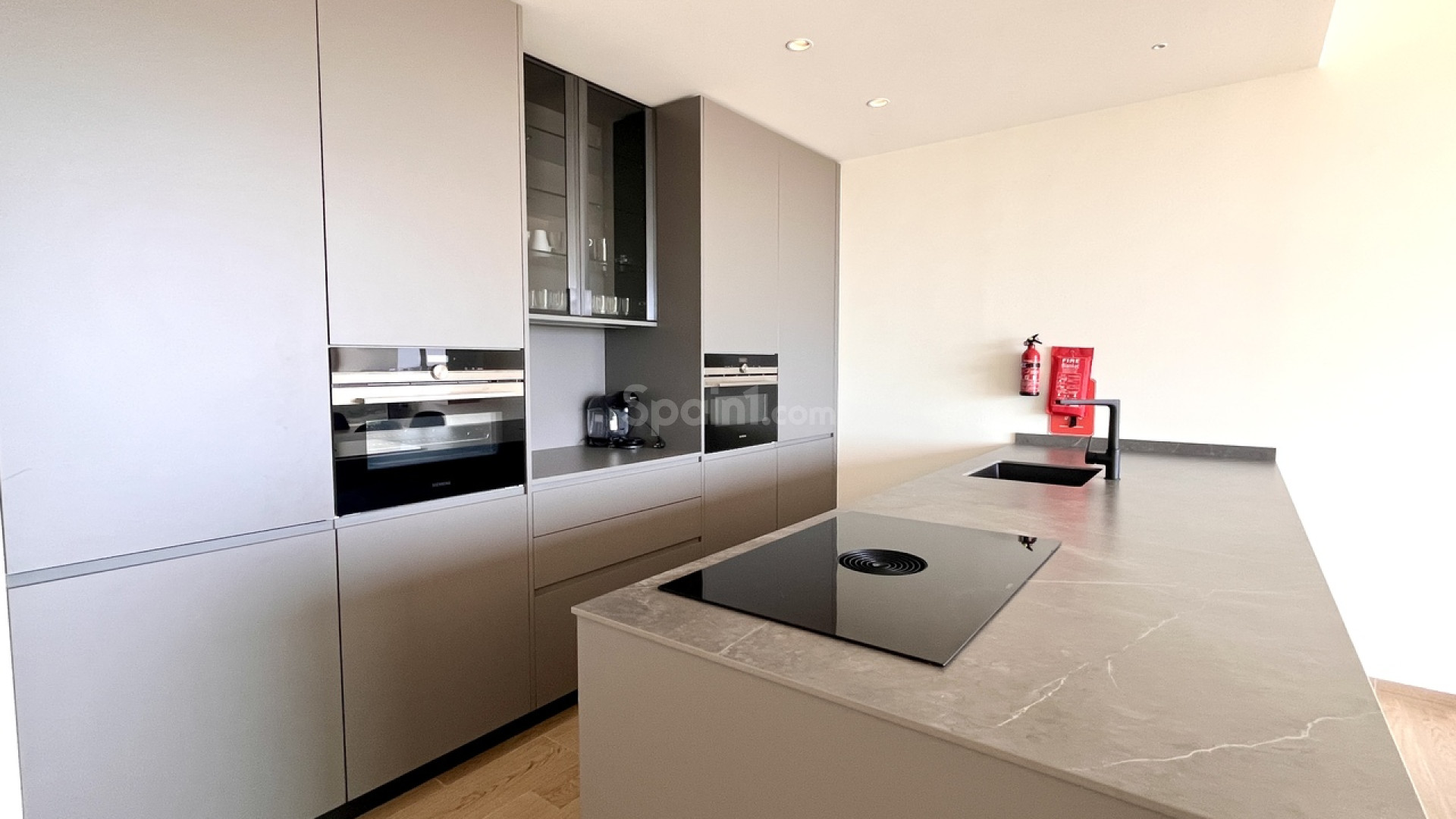 Resale - Apartment -
Las Colinas Golf Resort