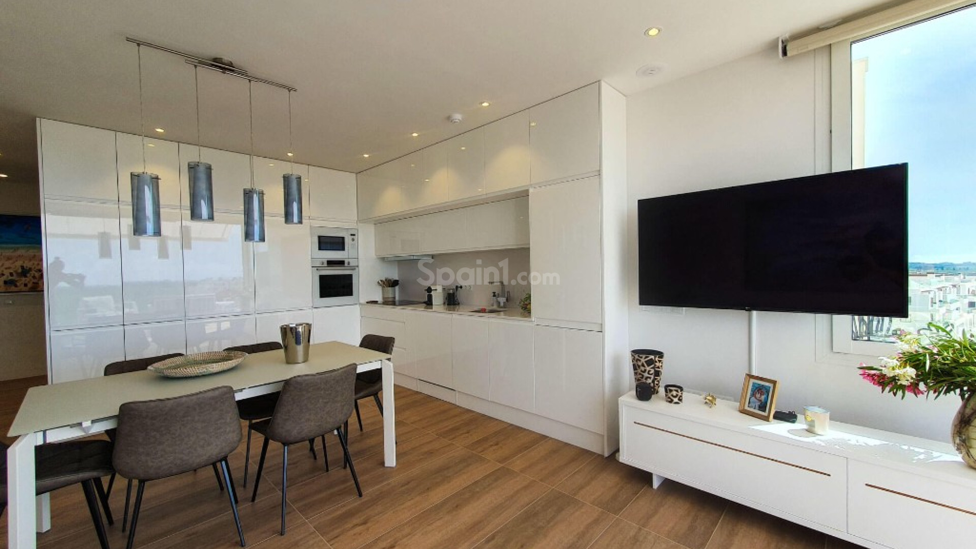 Resale - Apartment -
Las Colinas - Las Colinas Golf