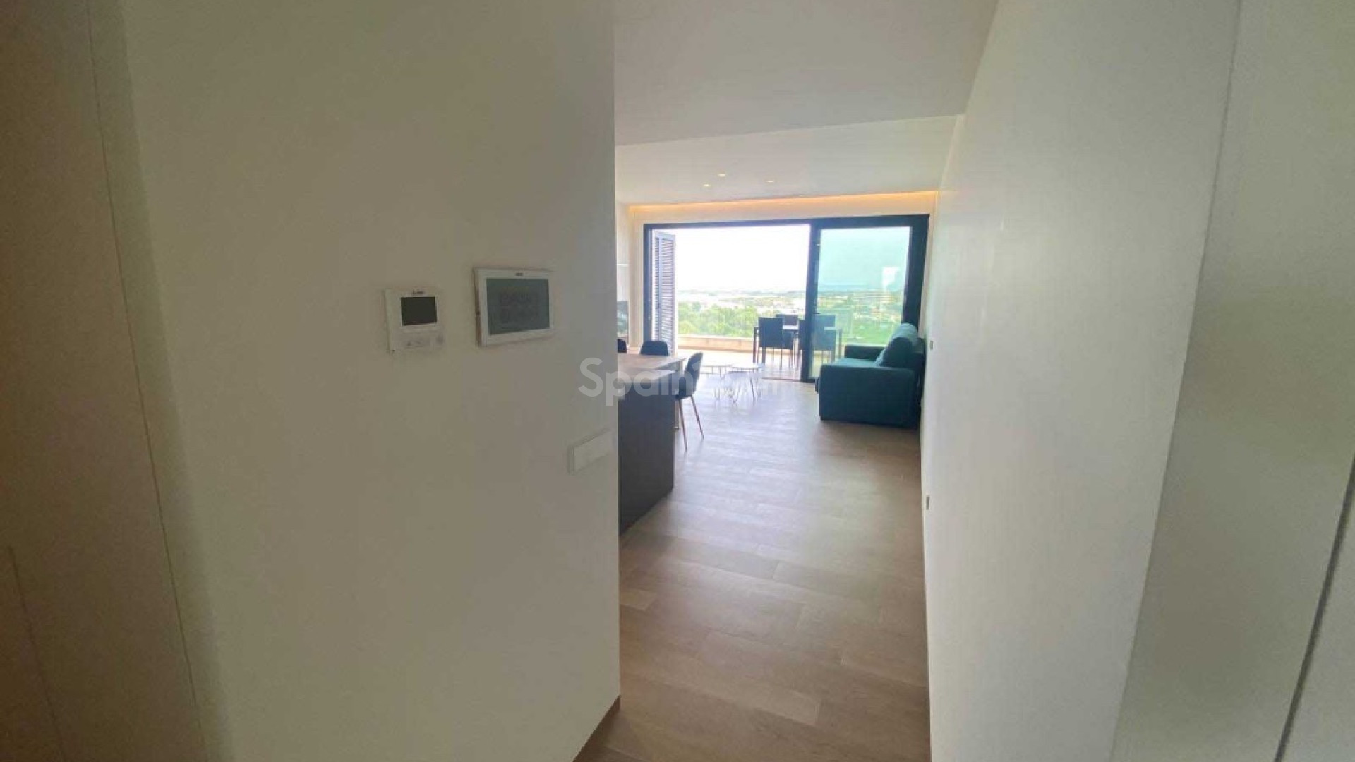 Resale - Apartment -
Las Colinas - Las Colinas Golf