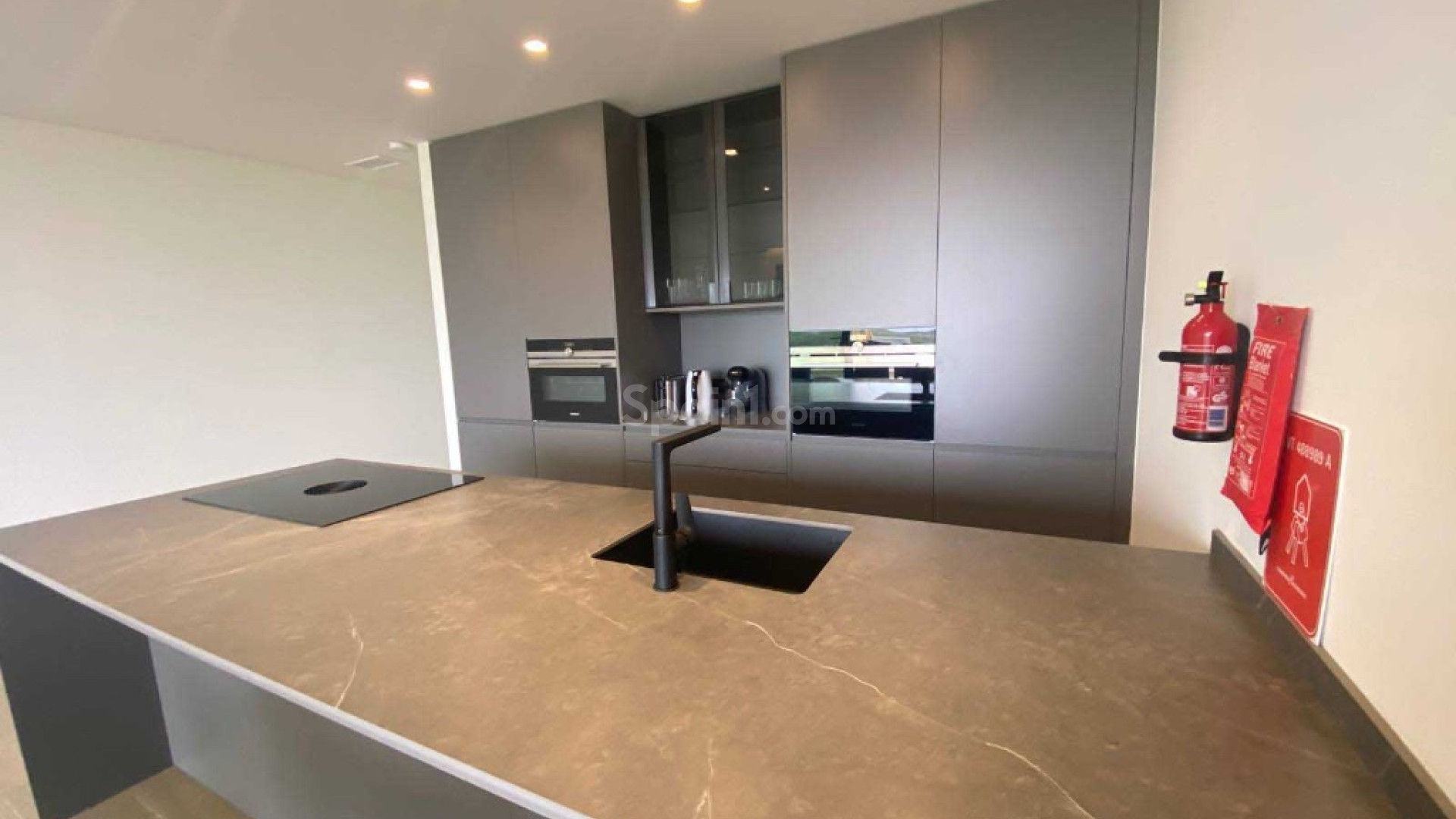 Resale - Apartment -
Las Colinas - Las Colinas Golf