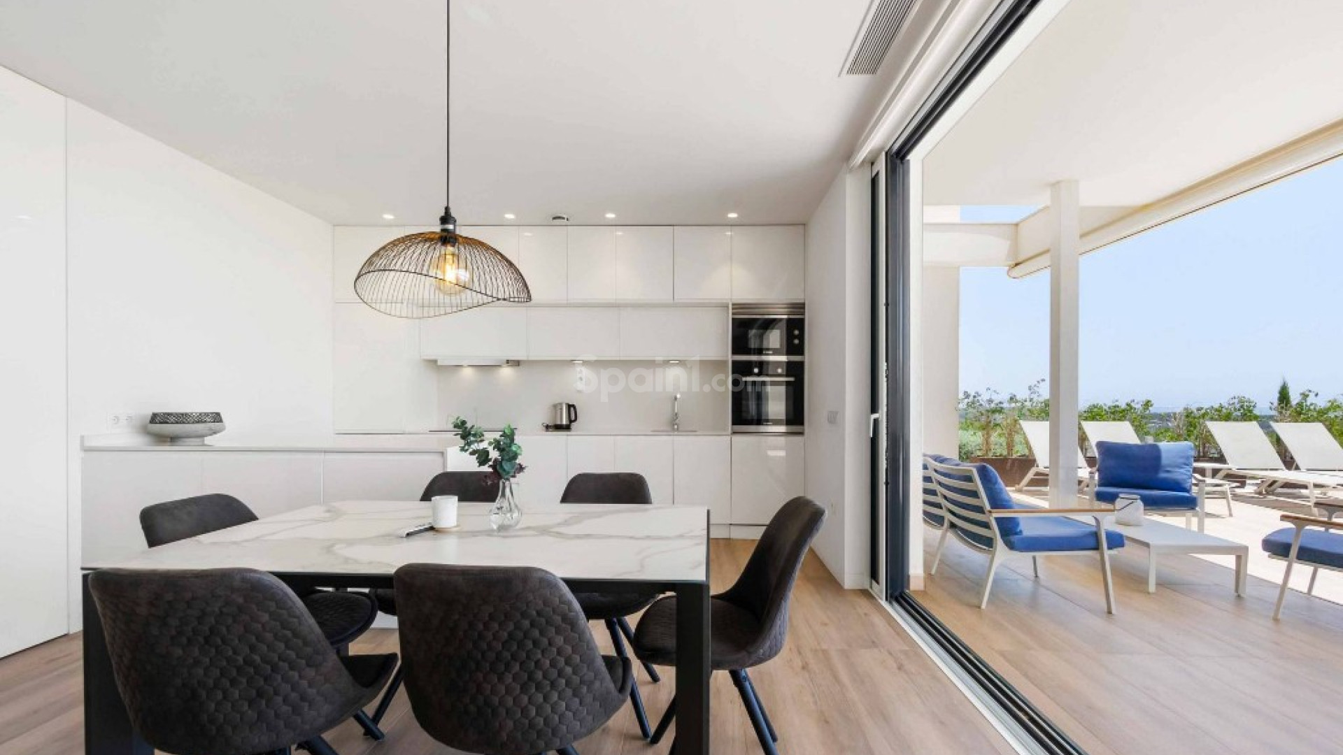 Resale - Apartment -
Las Colinas - Las Colinas Golf