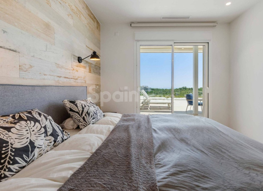 Resale - Apartment -
Las Colinas - Las Colinas Golf