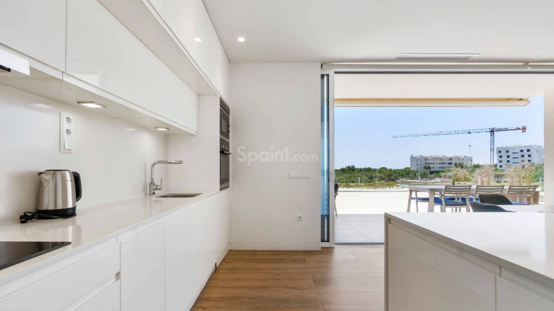 Resale - Apartment -
Las Colinas - Las Colinas Golf