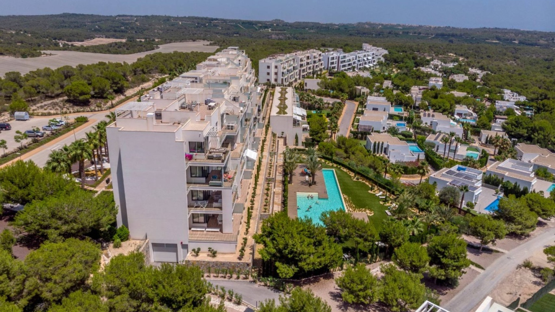 Resale - Apartment -
Las Colinas - Las Colinas Golf