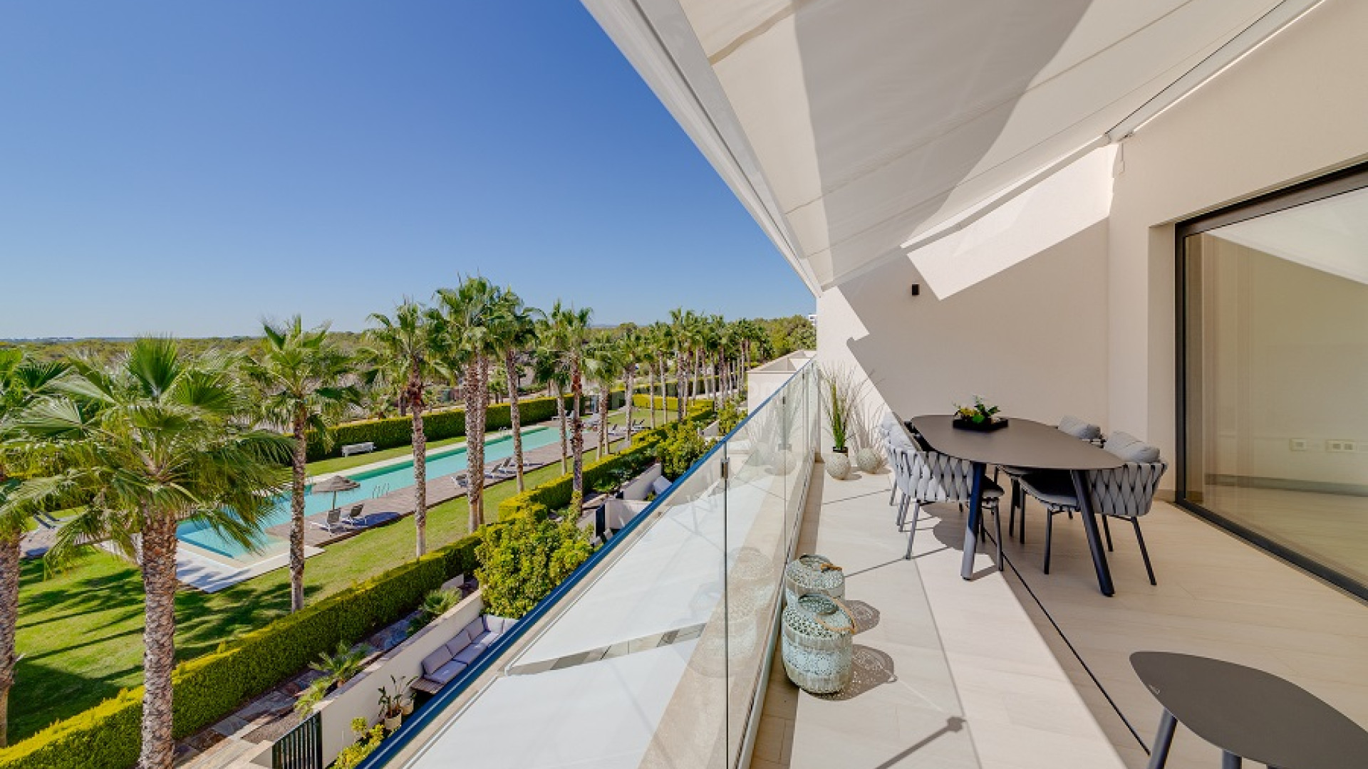 Resale - Apartment -
Las Colinas - Las Colinas Golf