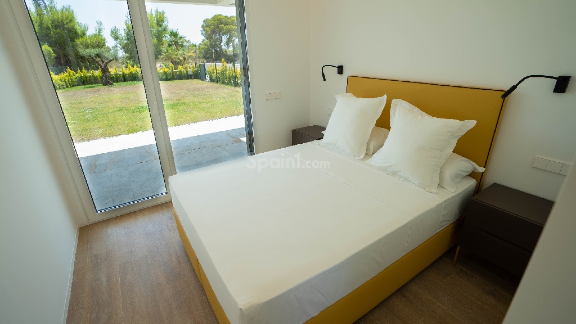 Resale - Apartment -
Las Colinas - Las Colinas Golf