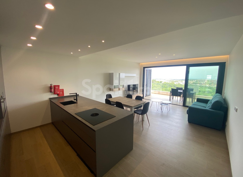 Resale - Apartment -
Las Colinas