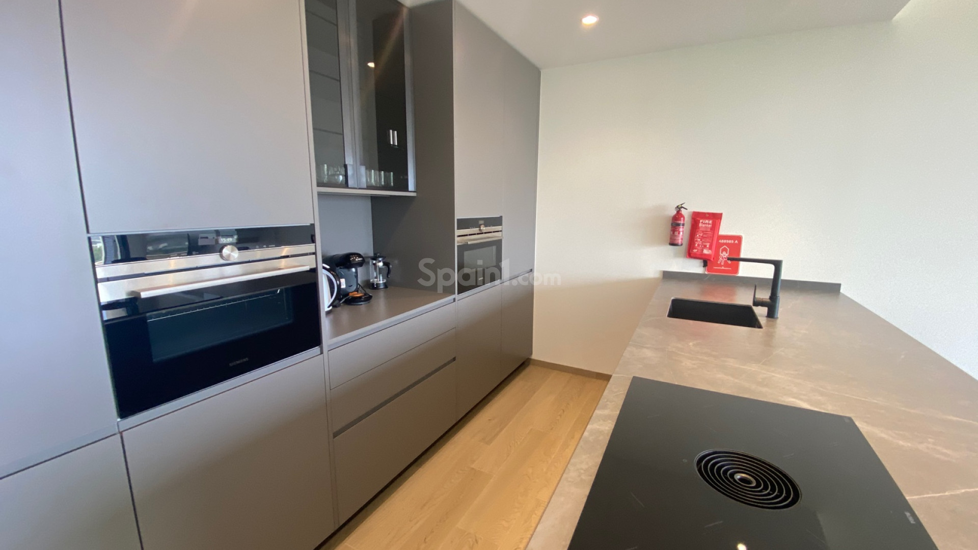 Resale - Apartment -
Las Colinas