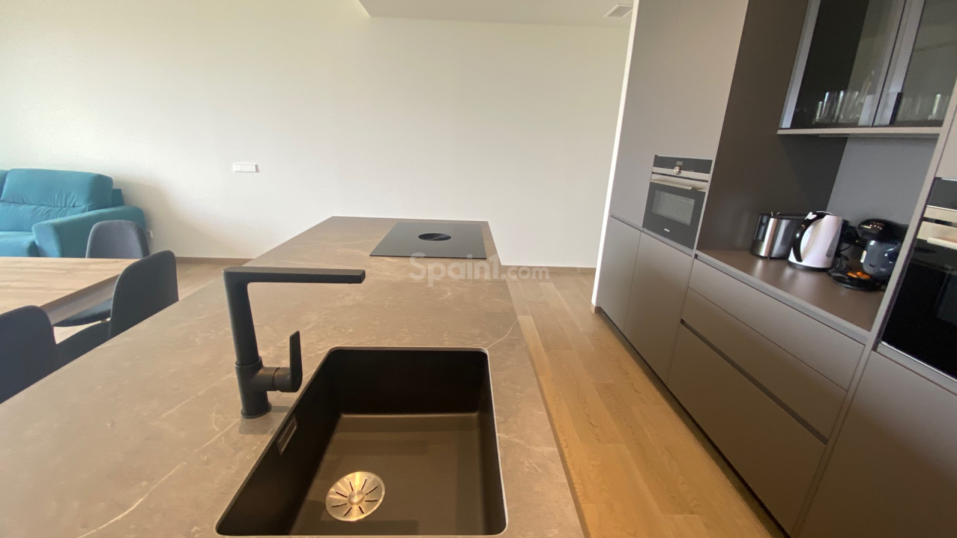 Resale - Apartment -
Las Colinas