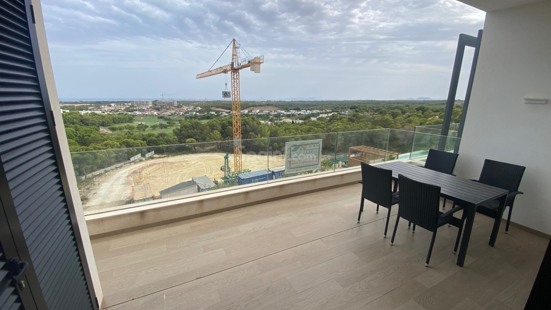 Resale - Apartment -
Las Colinas
