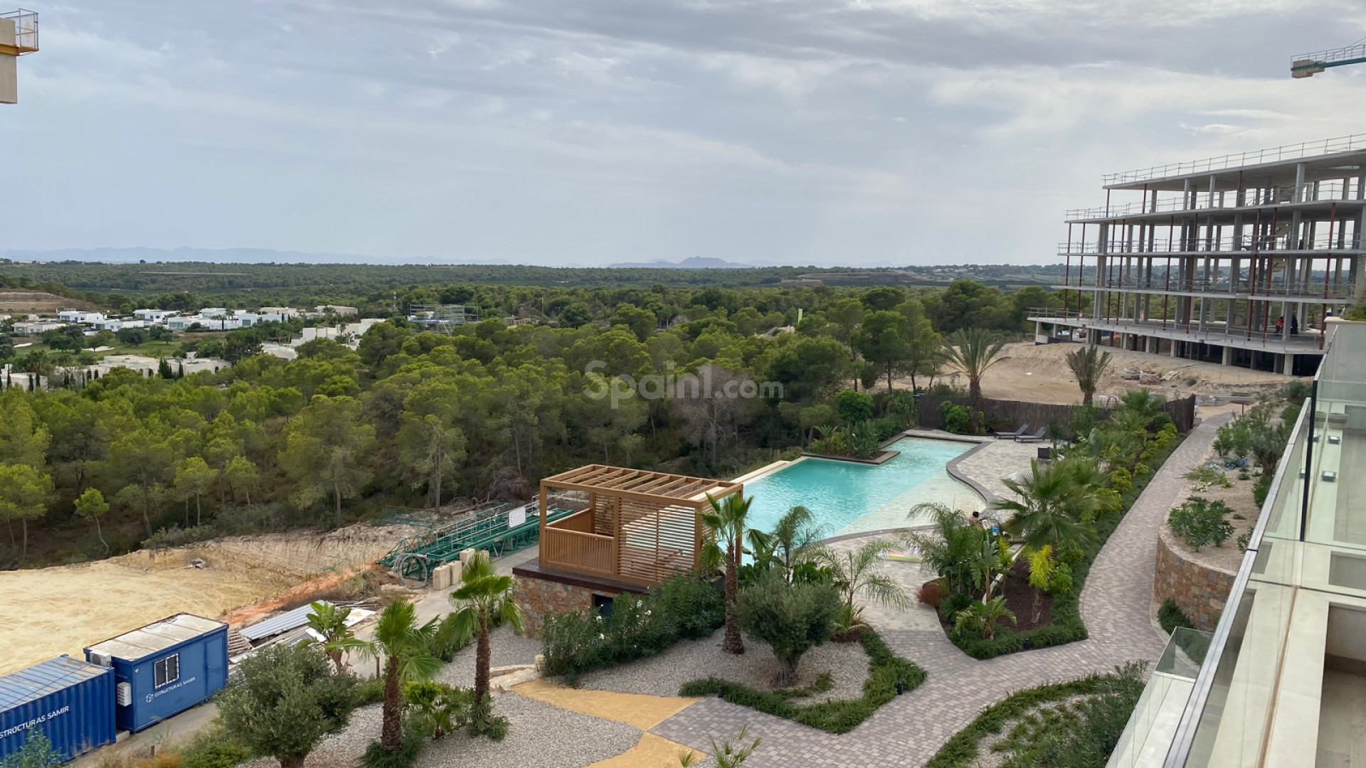 Resale - Apartment -
Las Colinas