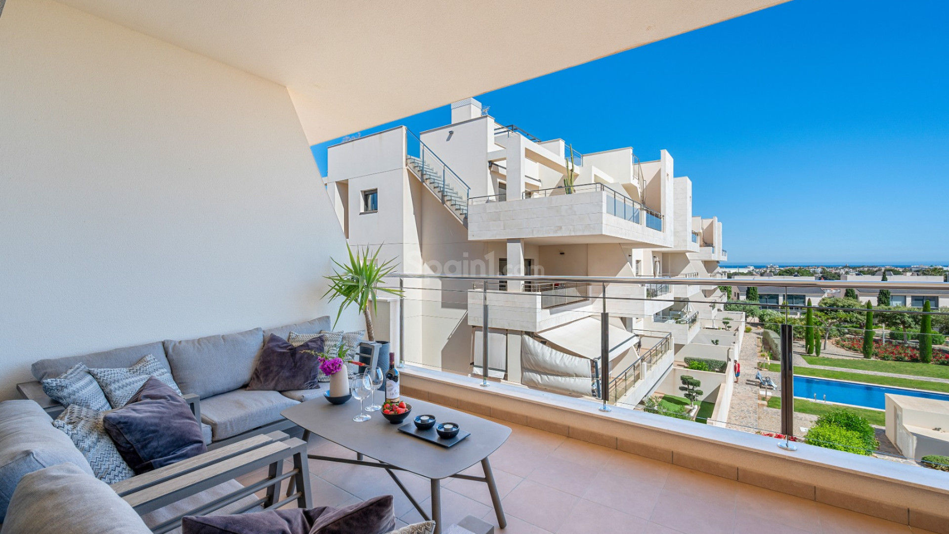 Resale - Apartment -
Los Dolses