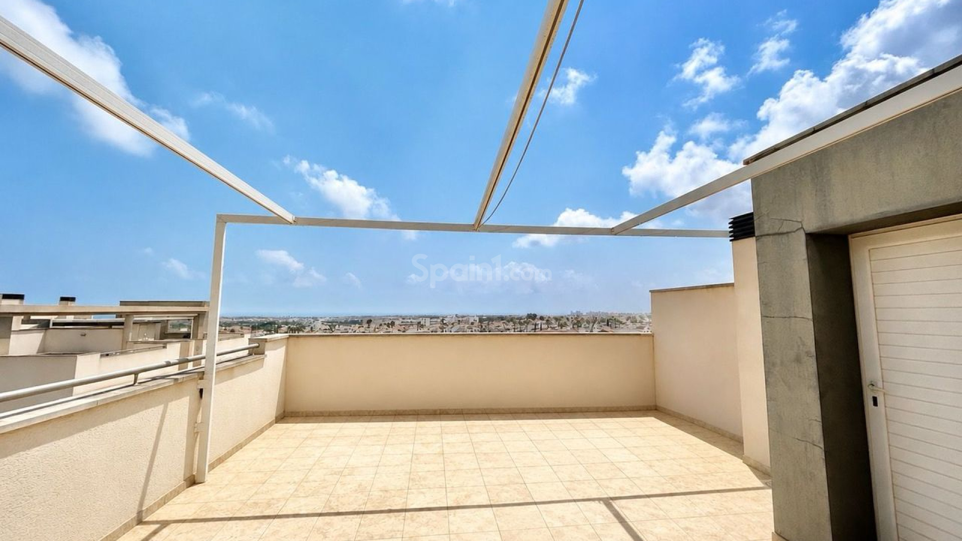 Resale - Apartment -
Los Dolses