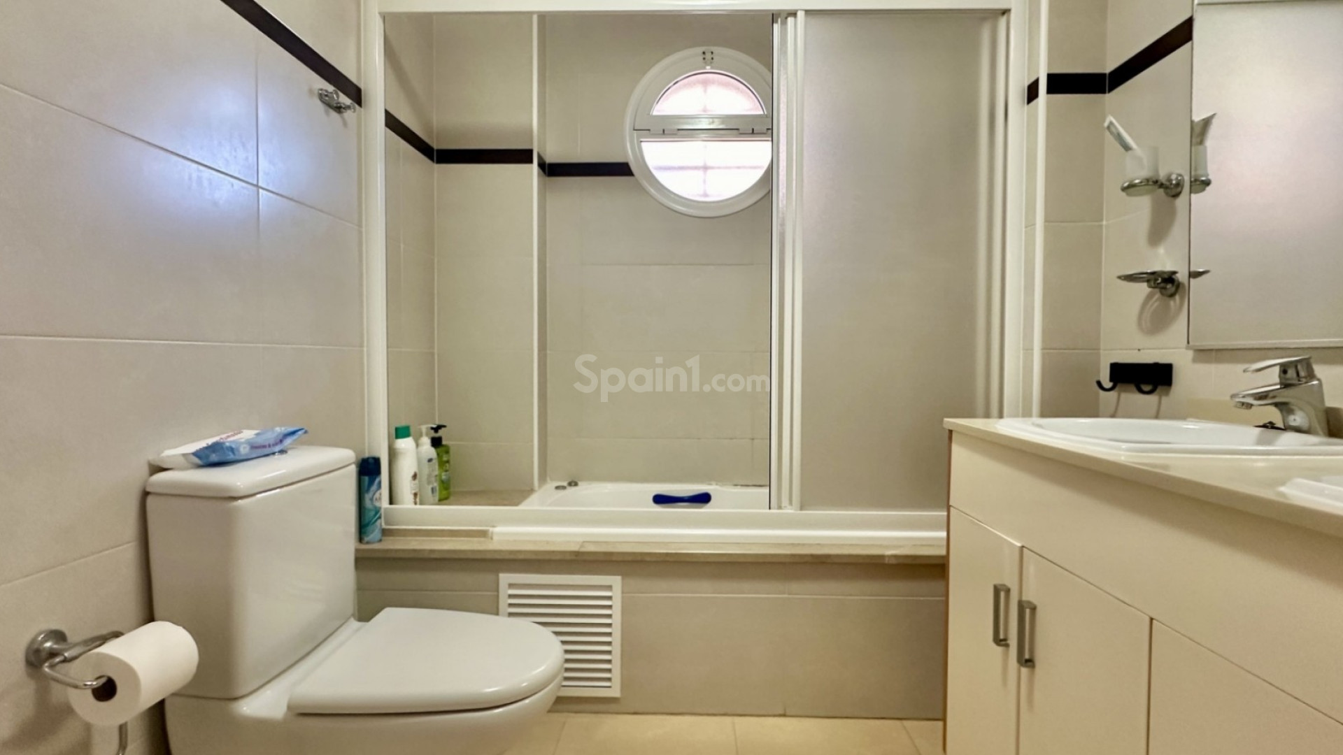 Resale - Apartment -
Mil Palmeras