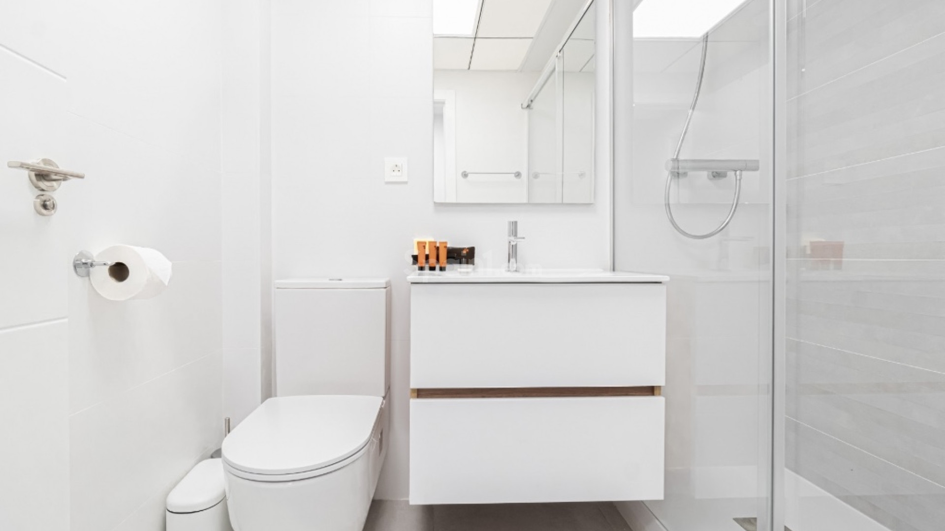 Resale - Apartment -
Mil Palmeras