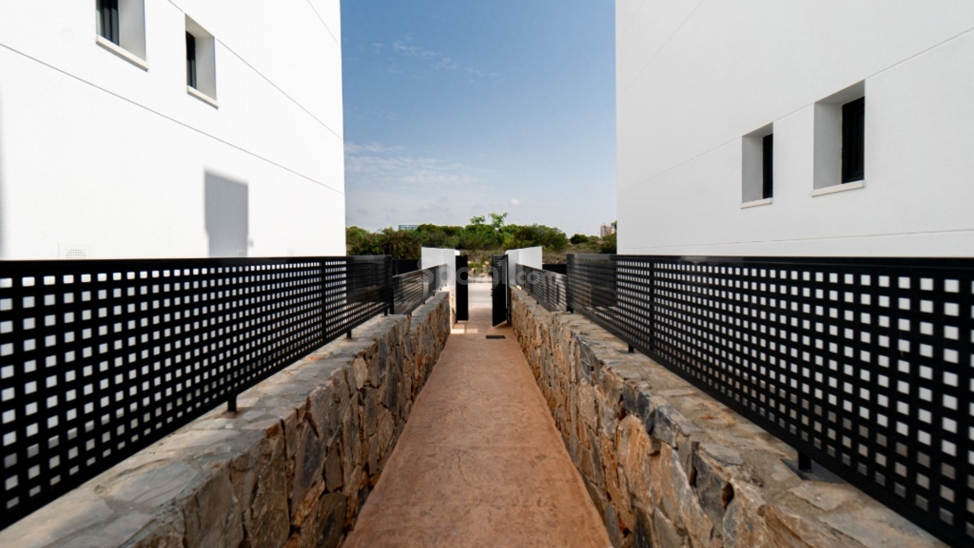 Resale - Apartment -
Mil Palmeras