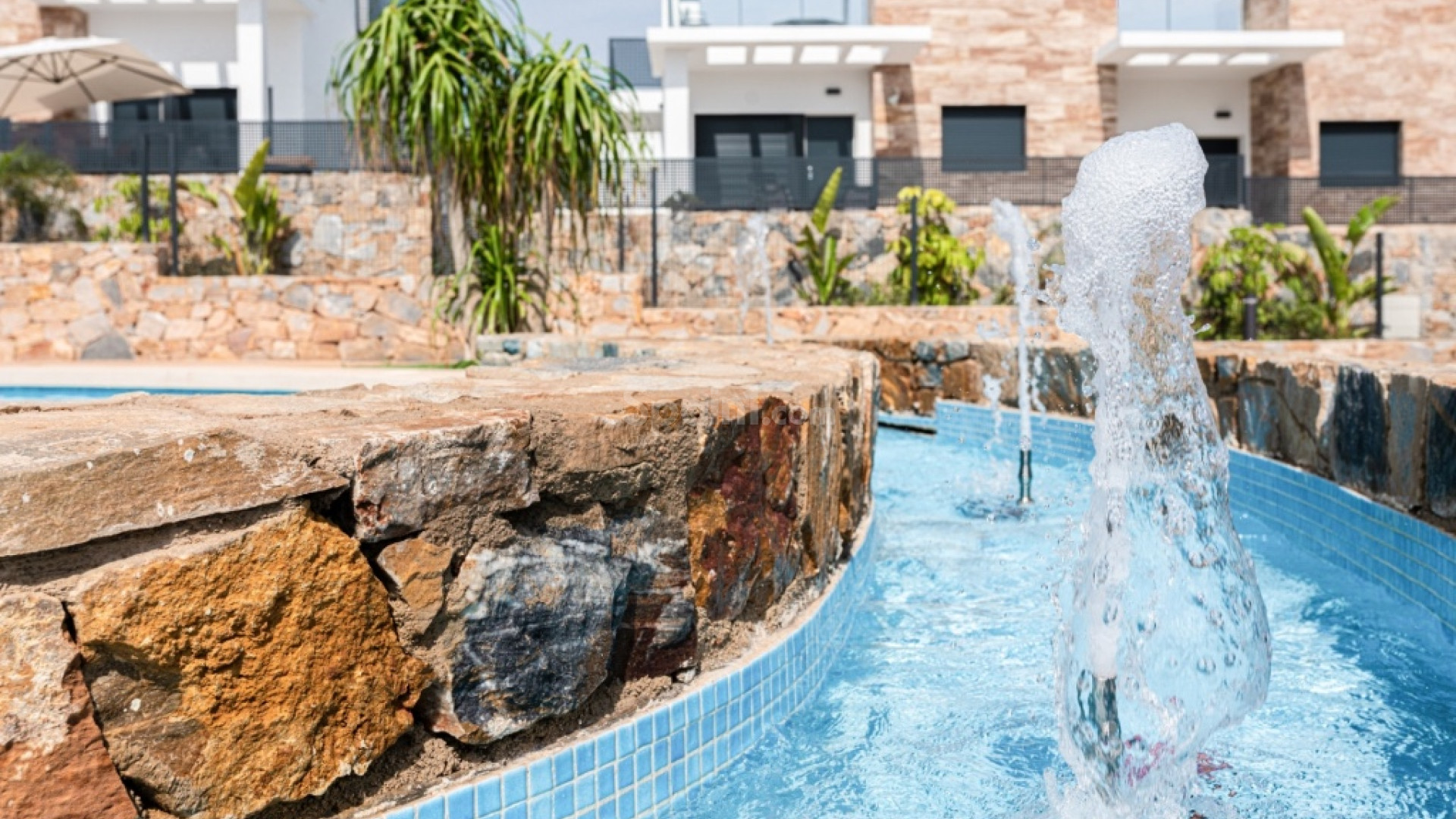 Resale - Apartment -
Mil Palmeras