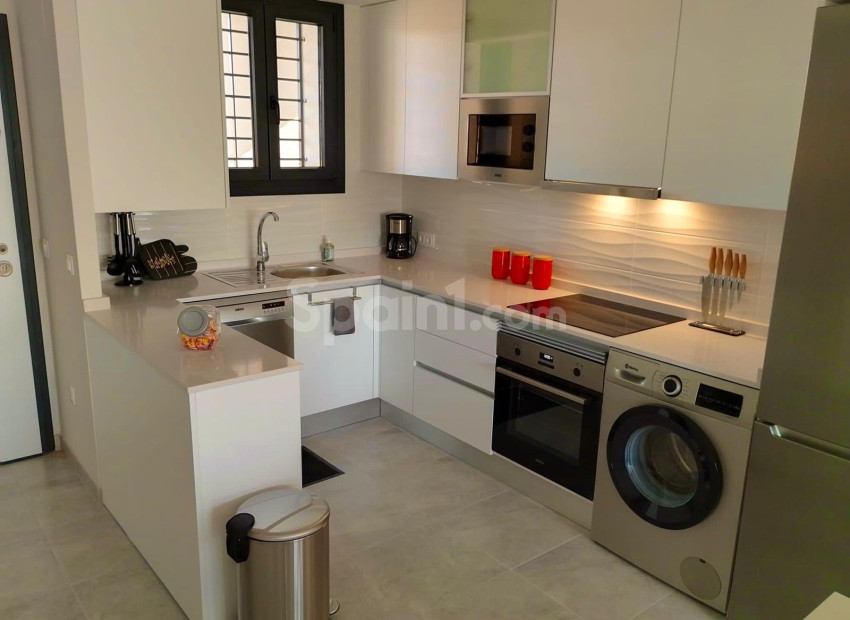 Resale - Apartment -
Orihuela - Costa Blanca Sur