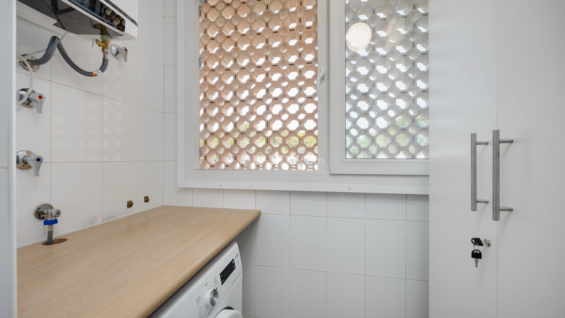 Resale - Apartment -
Orihuela Costa - Cabo Roig