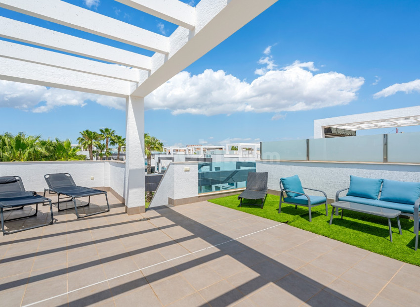 Resale - Apartment -
Orihuela Costa - La Zenia