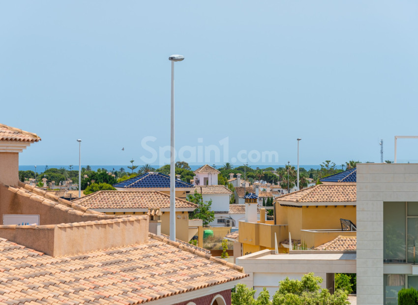 Resale - Apartment -
Orihuela Costa - La Zenia