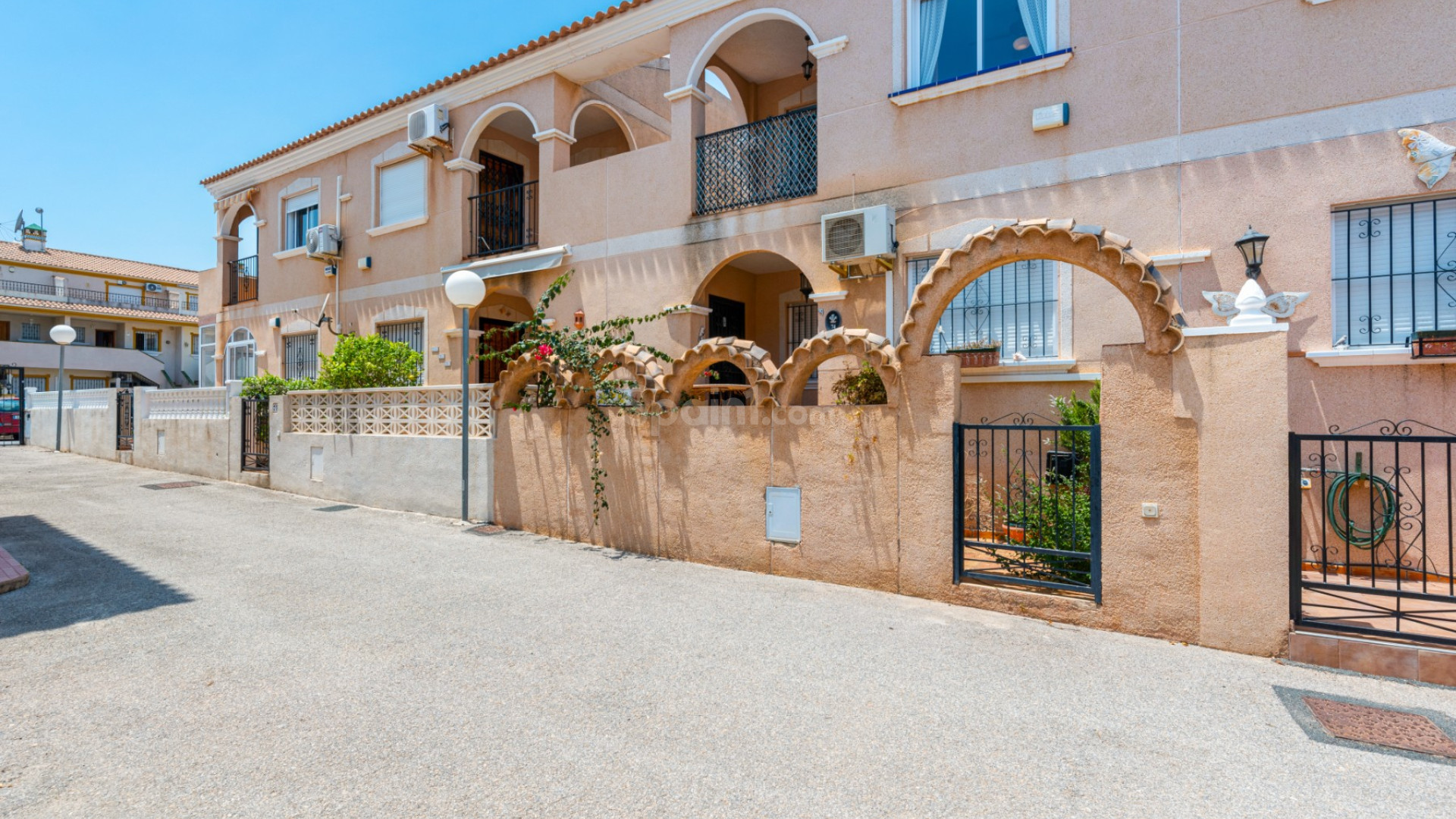 Resale - Apartment -
Orihuela Costa - La Zenia