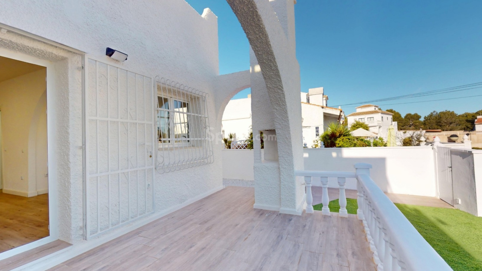 Resale - Apartment -
Orihuela Costa - Las Filipinas