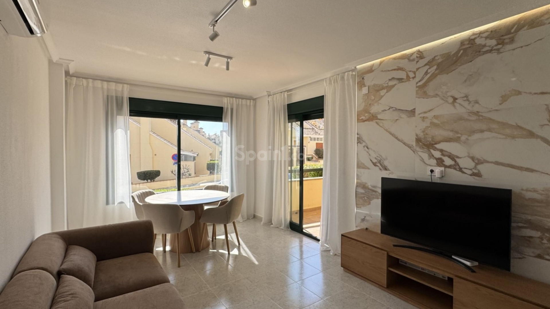 Resale - Apartment -
Orihuela Costa - Lomas de Campoamor