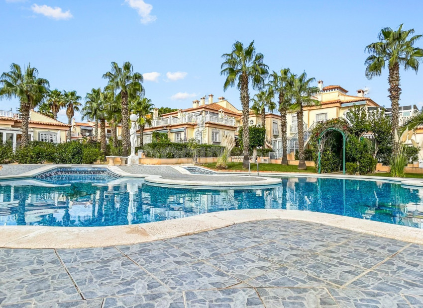 Resale - Apartment -
Orihuela Costa - Los Altos *