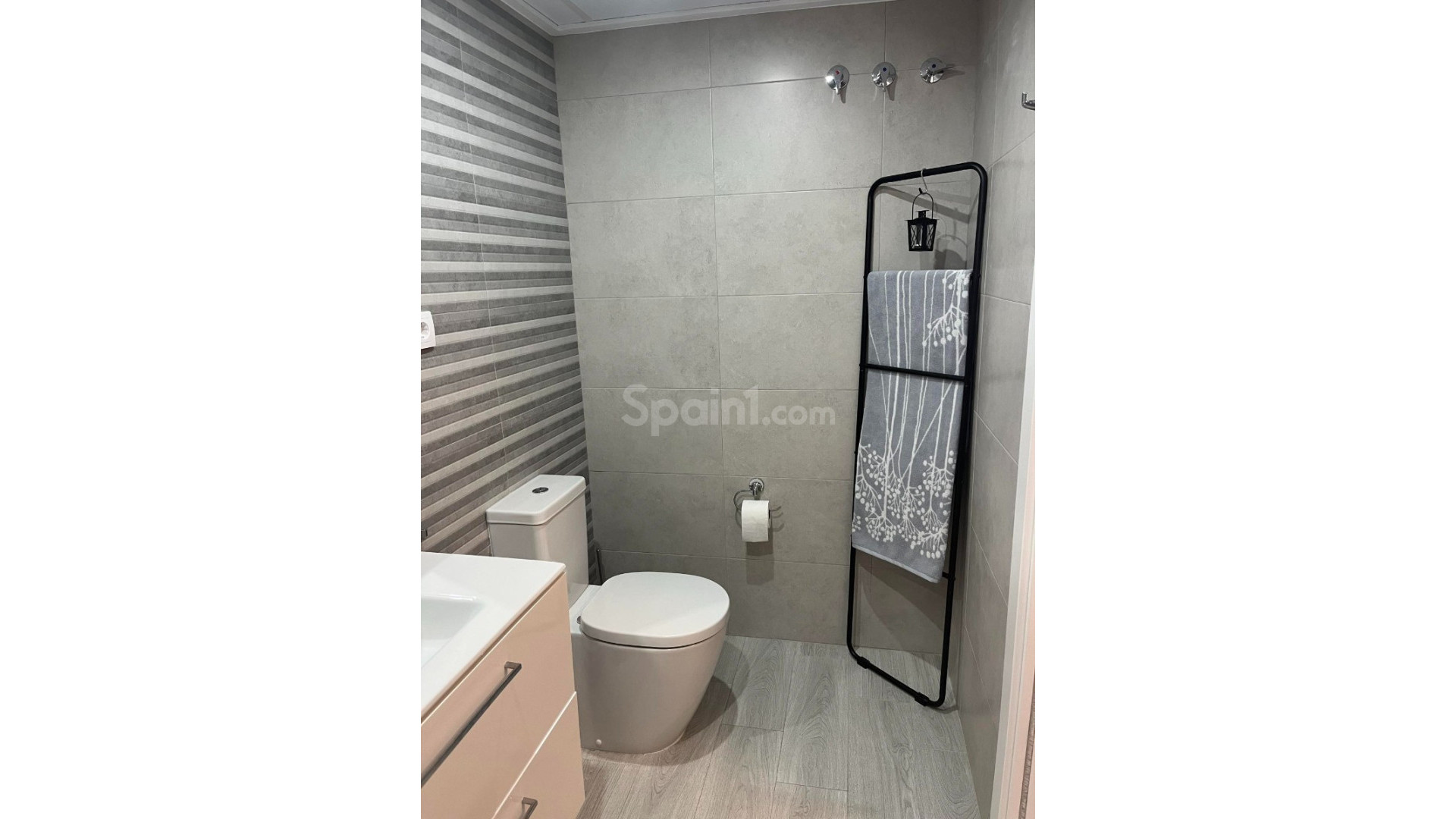 Resale - Apartment -
Orihuela Costa - Los Dolses