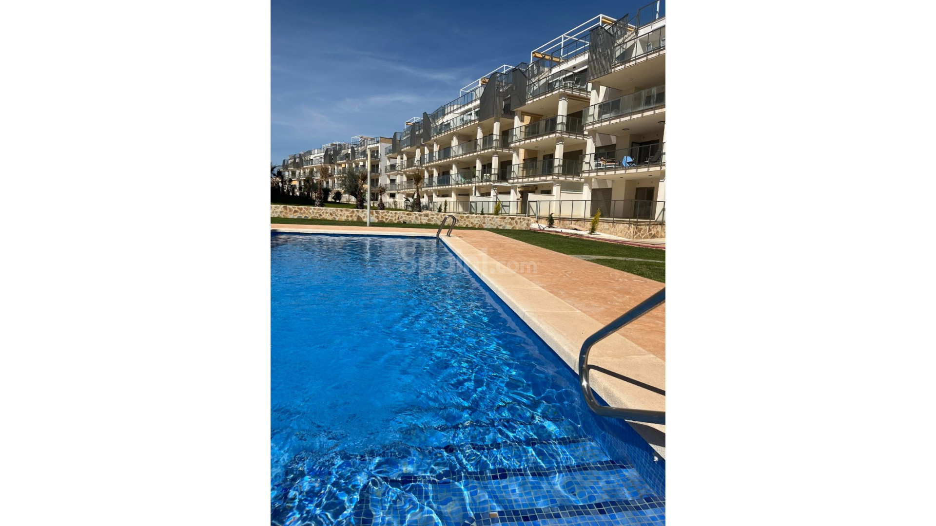 Resale - Apartment -
Orihuela Costa - Los Dolses