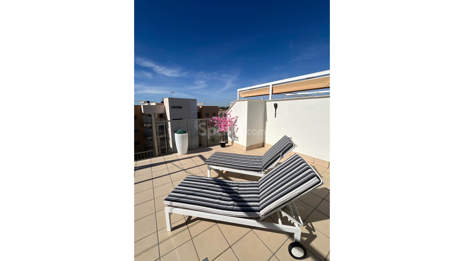 Resale - Apartment -
Orihuela Costa - Los Dolses