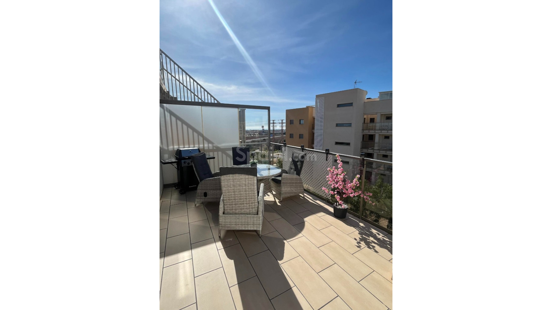 Resale - Apartment -
Orihuela Costa - Los Dolses