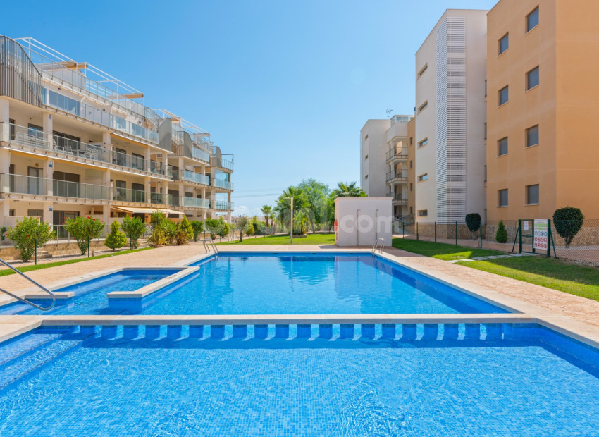 Resale - Apartment -
Orihuela Costa - Los Dolses