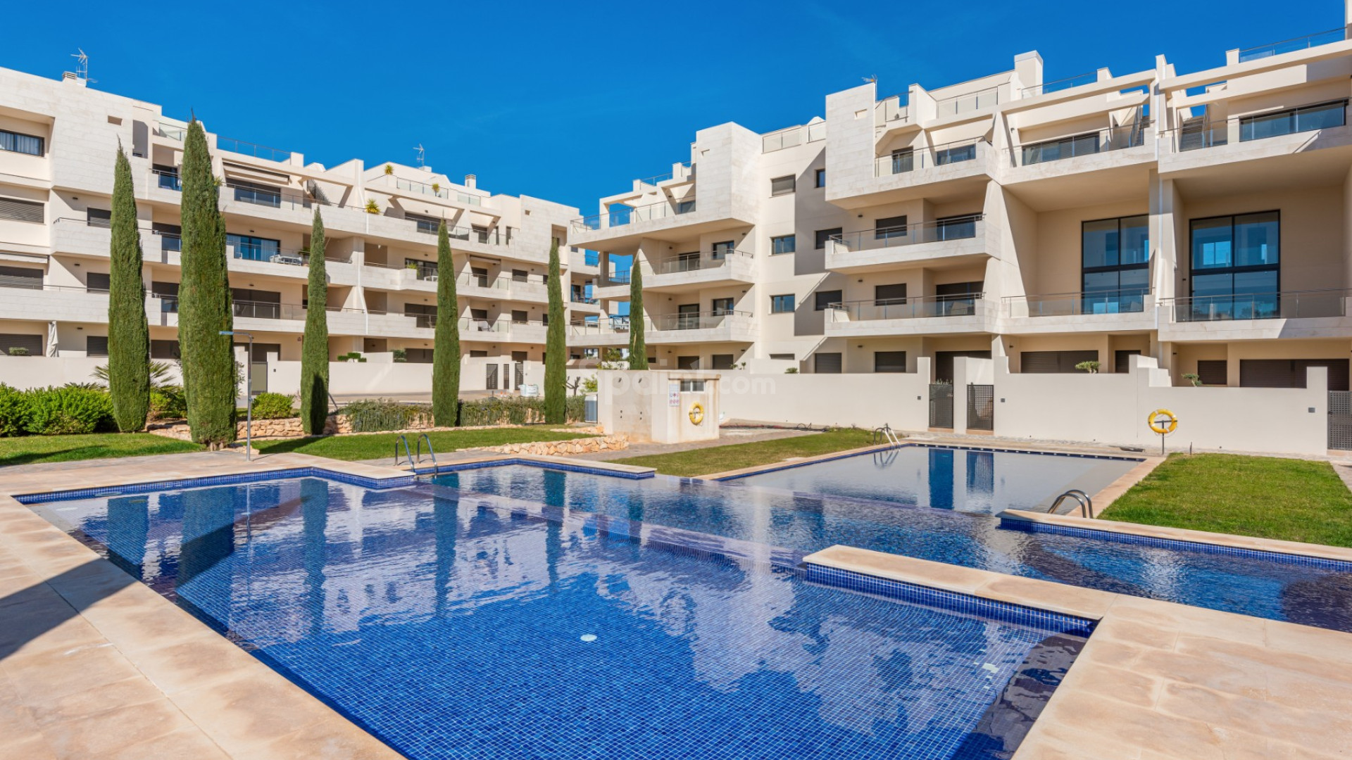 Resale - Apartment -
Orihuela Costa - Los Dolses