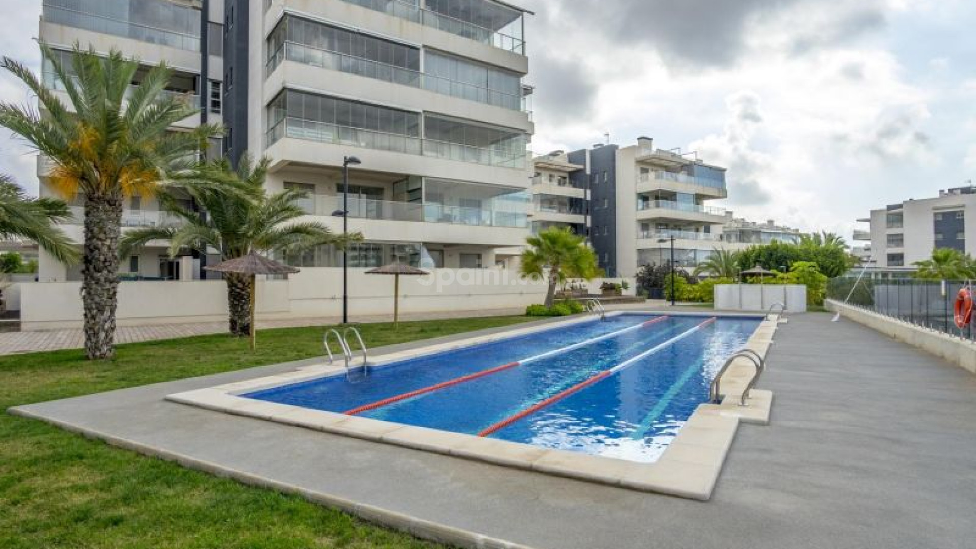 Resale - Apartment -
Orihuela Costa - Los Dolses